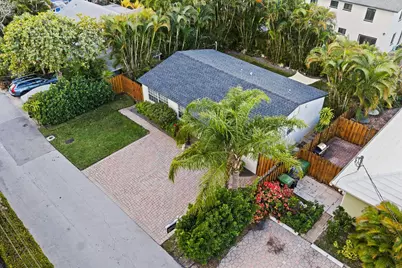 739 NE 17th Road, Fort Lauderdale, FL 33304 - Photo 23