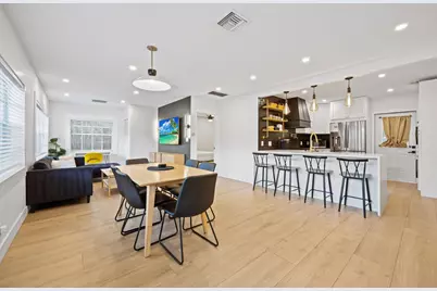 739 NE 17th Road, Fort Lauderdale, FL 33304 - Photo 3