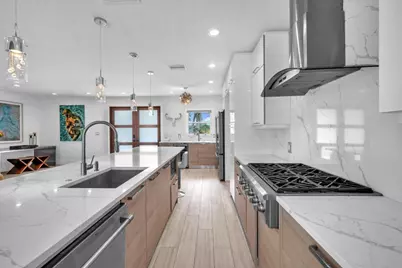 2212 NE 32nd Avenue, Fort Lauderdale, FL 33305 - Photo 17