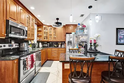 7680 NW 14th Street, Pembroke Pines, FL 33024 - Photo 15