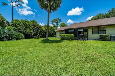 64 Macadamia Court, Royal Palm Beach, FL 33411 - Photo 5