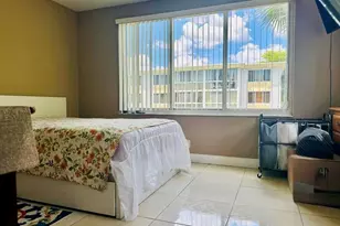 5985 Del Lago Cir, Sunrise, FL 33313 - Photo 19