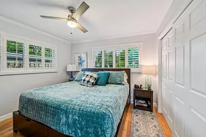 3676 NE 18th Avenue, Oakland Park, FL 33334 - Photo 21