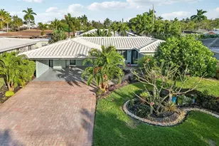 3676 NE 18th Ave, Oakland Park, FL 33334 - Photo 31