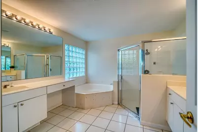 2824 Waters Edge Circle, Greenacres, FL 33413 - Photo 25