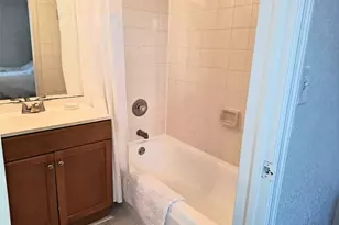 705 SW 148th Ave, Sunrise, FL 33325 - Photo 11