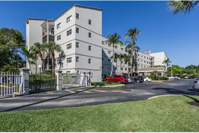701 NW 19th Street #401, Fort Lauderdale, FL 33311 - Photo 9