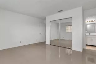 1049 NW 30th Ct, Wilton Manors, FL 33311 - Photo 37