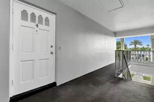 1049 NW 30th Ct, Wilton Manors, FL 33311 - Photo 7