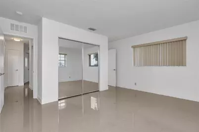 1049 NW 30th Court #4, Fort Lauderdale, FL 33311 - Photo 37