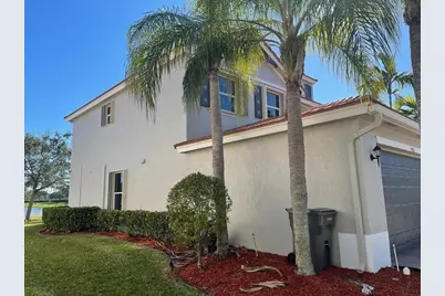 9326 Plantation Estates Drive, Royal Palm Beach, FL 33411 - Photo 11