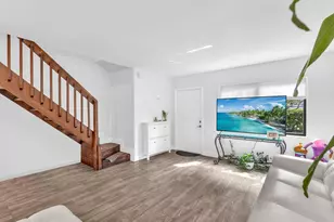 9831 Riverside Dr, Coral Springs, FL 33071 - Photo 9