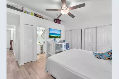 9831 Riverside Drive, Coral Springs, FL 33071 - Photo 15