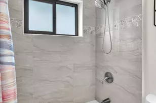 9831 Riverside Dr, Coral Springs, FL 33071 - Photo 19