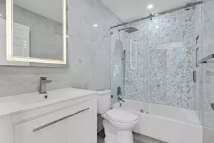 518 NW 130th Way, Pembroke Pines, FL 33028 - Photo 15