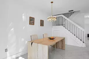 518 NW 130th Way, Pembroke Pines, FL 33028 - Photo 7