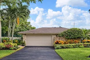 126 Laurel Rd, Hollywood, FL 33021 - Photo 1