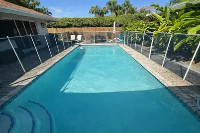 126 Laurel Road, Hollywood, FL 33021 - Photo 13
