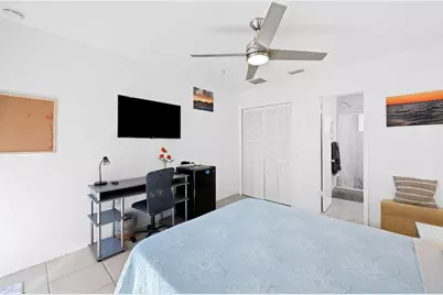 415 SW 16th Street #NORTH, Fort Lauderdale, FL 33315 - Photo 9