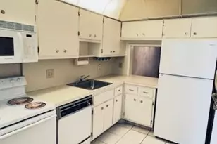 2601 NE 14th Street Cswy Unit, Pompano Beach, FL 33062 - Photo 11