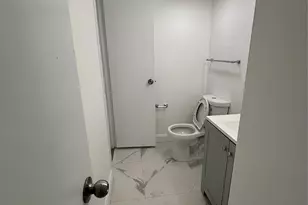 20301 W Country Club Dr Unit, Aventura, FL 33180 - Photo 19