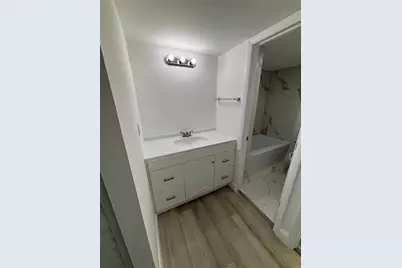 20301 W Country Club Drive #1127, Aventura, FL 33180 - Photo 13