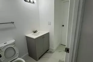 20301 W Country Club Dr Unit, Aventura, FL 33180 - Photo 17