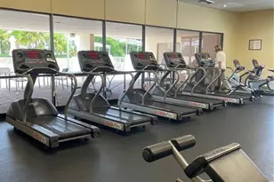 20301 W Country Club Dr Unit, Aventura, FL 33180 - Photo 25