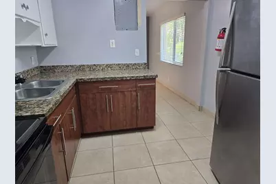 1907 Cleveland Street #rear, Hollywood, FL 33020 - Photo 11