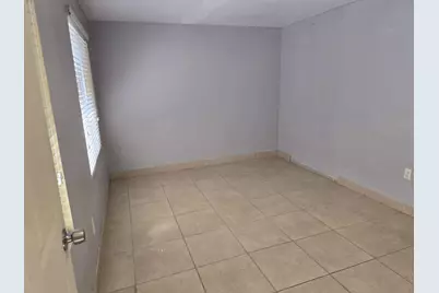 1907 Cleveland Street #rear, Hollywood, FL 33020 - Photo 15