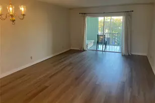 1025 Country Club Dr, Margate, FL 33063 - Photo 5