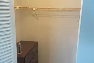 1025 Country Club Dr, Margate, FL 33063 - Photo 9