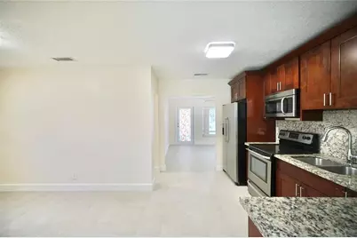 450 NW 51st Court, Oakland Park, FL 33309 - Photo 11