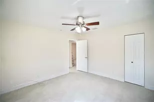 450 NW 51st Ct, Fort Lauderdale, FL 33309 - Photo 13