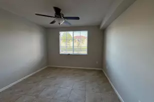 8060 N Nob Hill Rd, Tamarac, FL 33321 - Photo 3