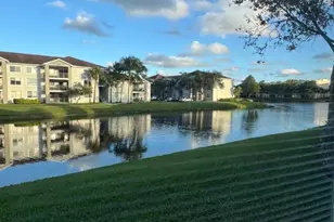 8060 N Nob Hill Rd, Tamarac, FL 33321 - Photo 17