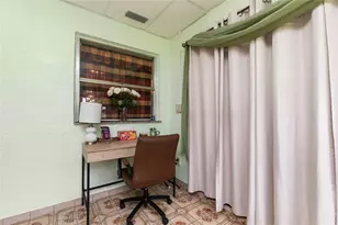 1251 NW 90th Dr, Plantation, FL 33322 - Photo 29