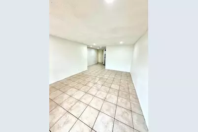 5730 NW 27th Court, Fort Lauderdale, FL 33313 - Photo 17