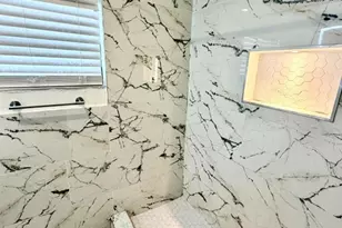 5730 NW 27th Ct, Fort Lauderdale, FL 33313 - Photo 11