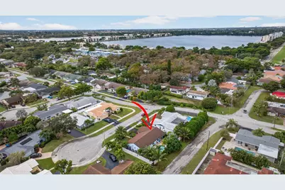 1921 NW 43rd Street, Oakland Park, FL 33309 - Photo 7