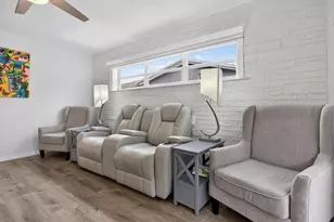 1921 NW 43rd St, Oakland Park, FL 33309 - Photo 37