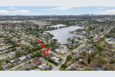 1921 NW 43rd Street, Oakland Park, FL 33309 - Photo 9