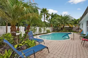 1921 NW 43rd St, Oakland Park, FL 33309 - Photo 15