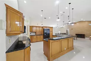 10949 NW 1st Manor, Coral Springs, FL 33071 - Photo 19