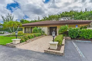 21827 Arriba Real, Boca Raton, FL 33433 - Photo 37