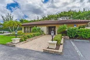 21827 Arriba Real, Boca Raton, FL 33433 - Photo 37