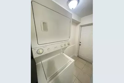 1000 NW 11th Court, Fort Lauderdale, FL 33311 - Photo 15