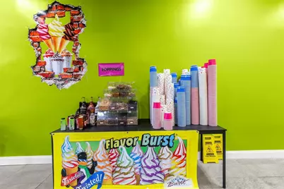 518 N Pine Island Road, Plantation, FL  - Photo 27