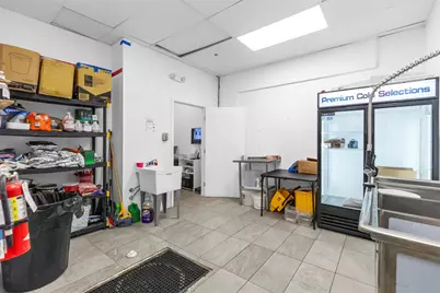 518 N Pine Island Road, Plantation, FL  - Photo 43