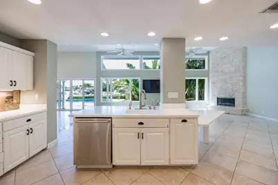2432 NE 22nd Avenue, Lighthouse Point, FL 33064 - Photo 41